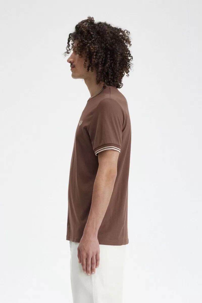fred perry twin tipped herren-t-shirt dunkelrot warmgrau