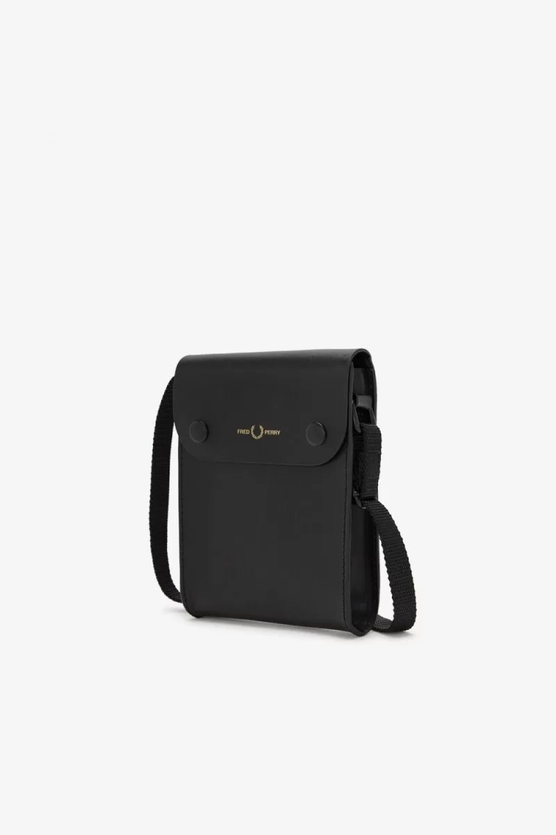 fred perry herrenhandtaschen aus poliertem leder schwarz