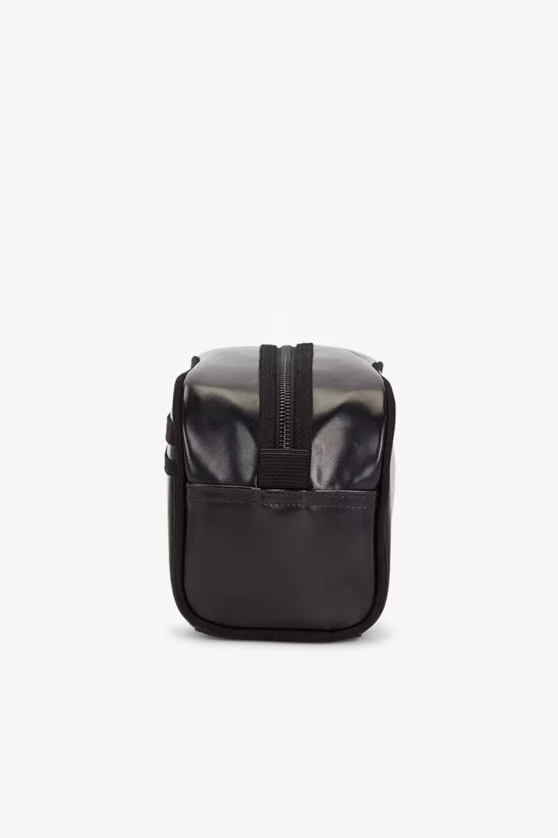 fred perry herrenhandtaschen aus beschichtetem polyester schwarzgold